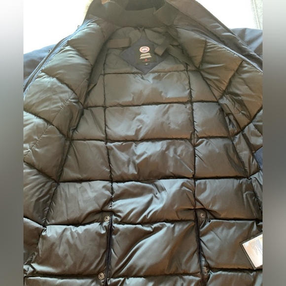 COPY - Canada Goose Kensington Parka  Admiral Blue - Picture 9 of 13